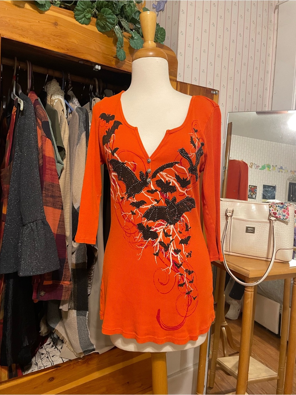 Halloween Women's Orange V-Neck 3/4 Length Sleeve Top with Bats Graphic